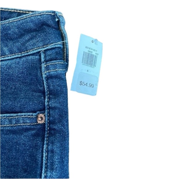 Old Navy High Rise Straight Leg Jeans - Picture 9 of 9